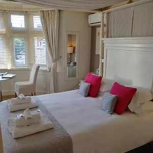 https://the-bath-house.tophotelsbath.com